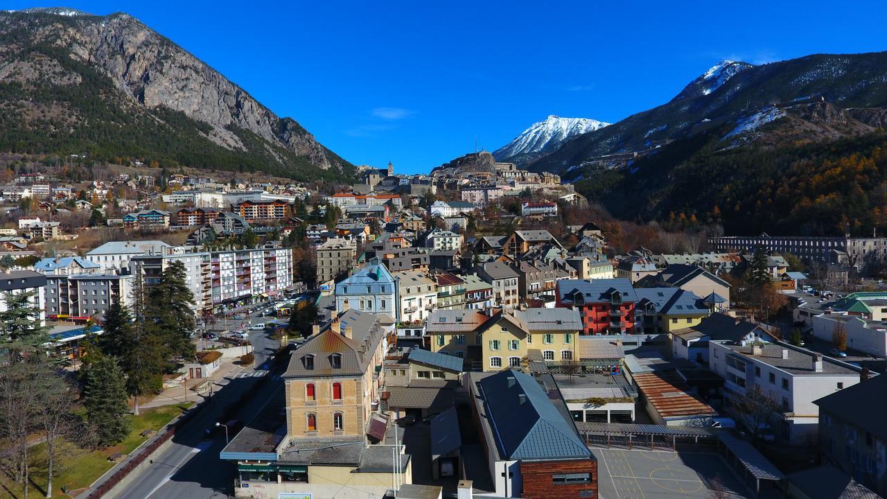 Hôtel Mont-Brison Briançon Exterior foto