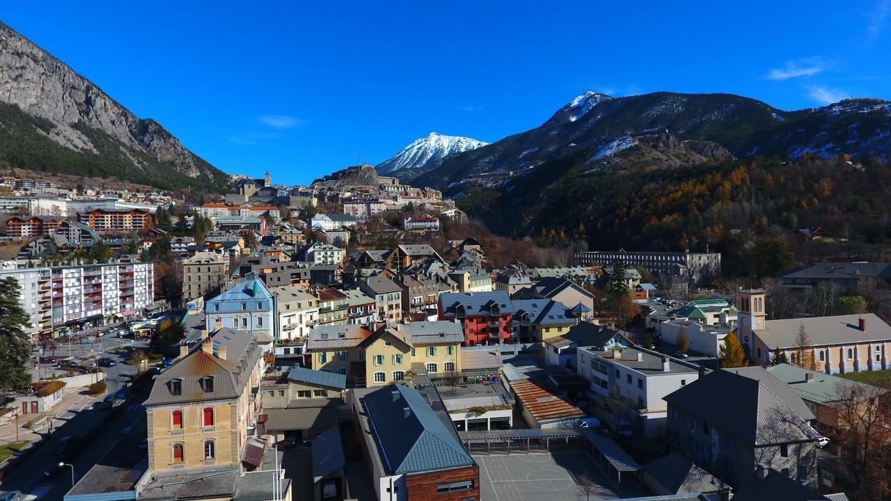 Hôtel Mont-Brison Briançon Exterior foto